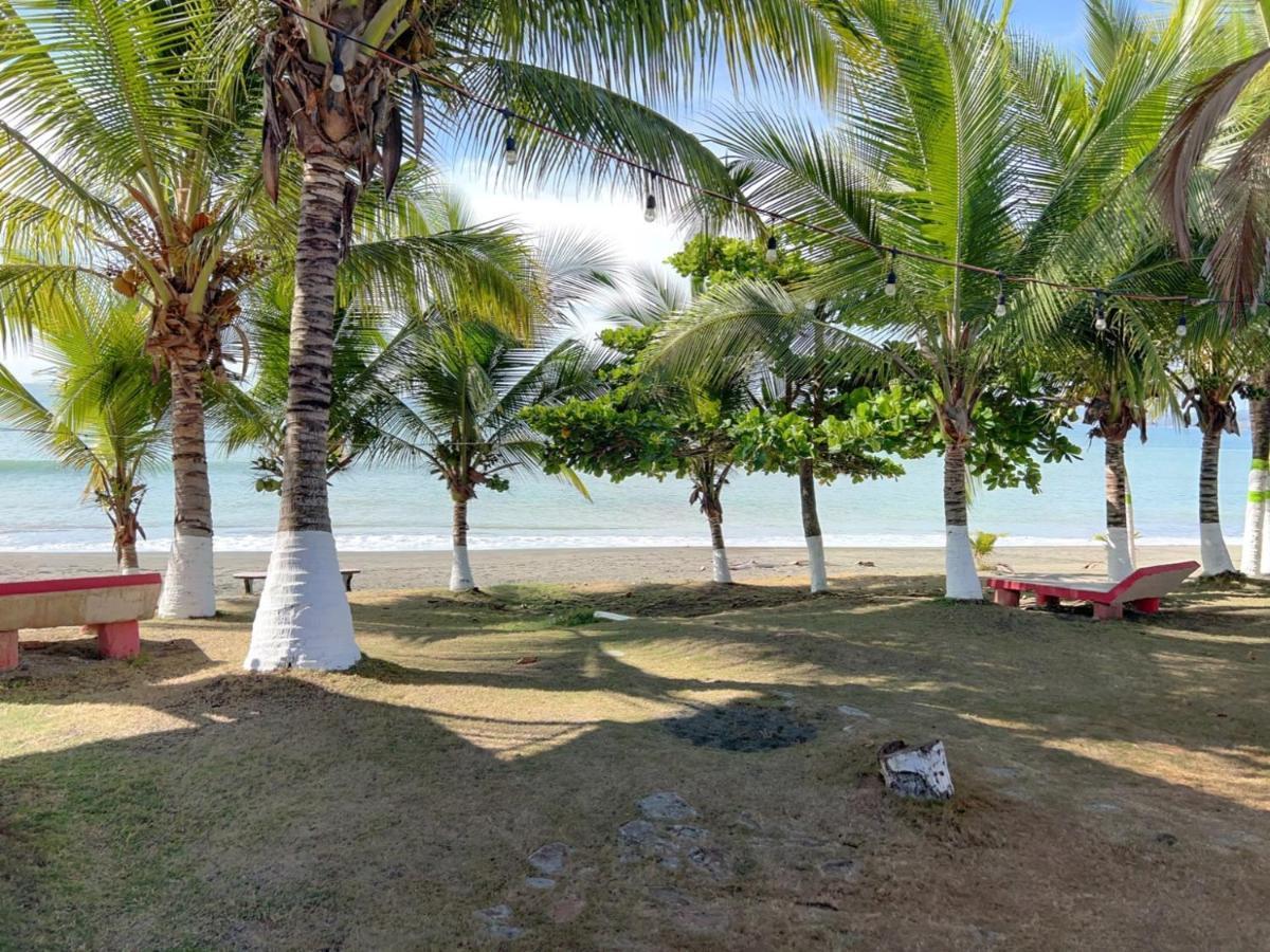 Big Daddy's Beach Club & Hotel Puerto Armuelles Exterior foto