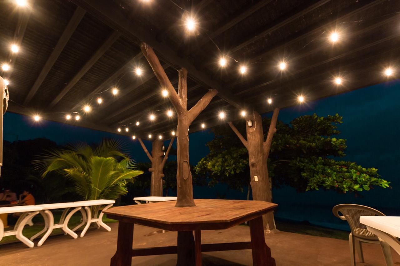Big Daddy's Beach Club & Hotel Puerto Armuelles Exterior foto